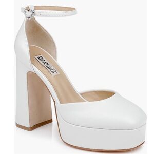 Badgley Mischka White Platform Heels